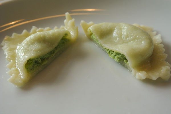 Ravioli met ricotta en spinazie